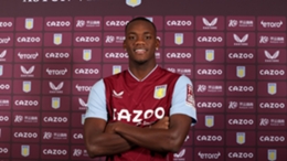 Jhon Duran completed his transfer to Aston Villa on Monday
