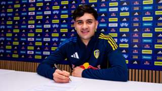 Buonanotte completes loan move to Leeds after early Chelsea exit