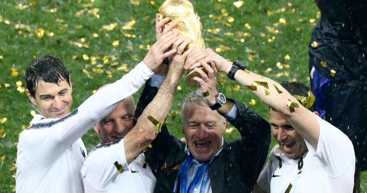 Deschamps Has No Plans To Leave France Role In 2022
