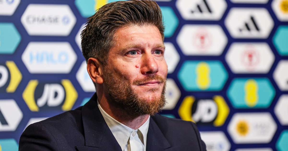 Scotland appoint Sebastien Pocognoli as head coach on two-year deal