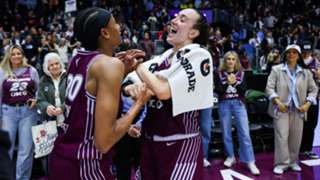 Sykes has another 30-point game to power Tempo