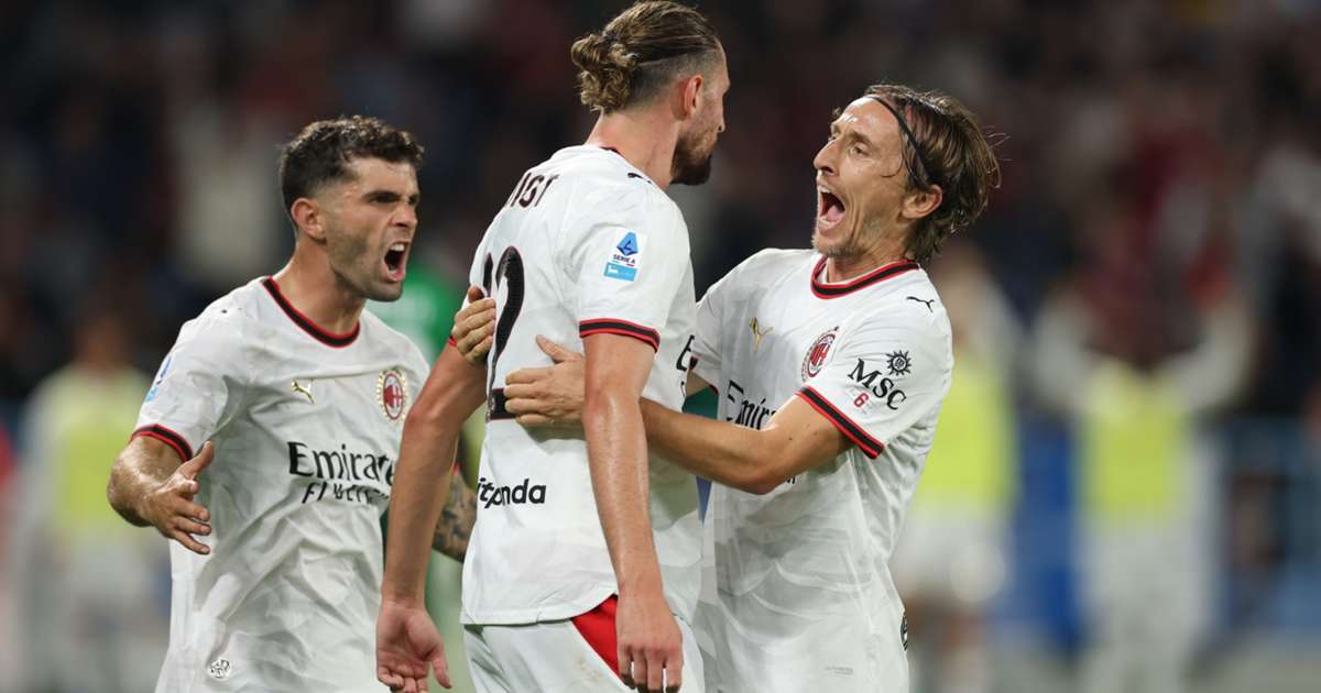 AC Milan held to 1-1 draw at Sassuolo as unbeaten Serie A start survives scare