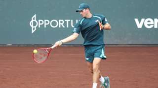 Paul beats Tiafoe in rain-affected Houston semi-final