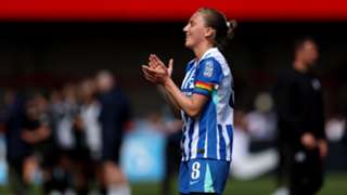 Brighton captain Symonds pens new long-term deal