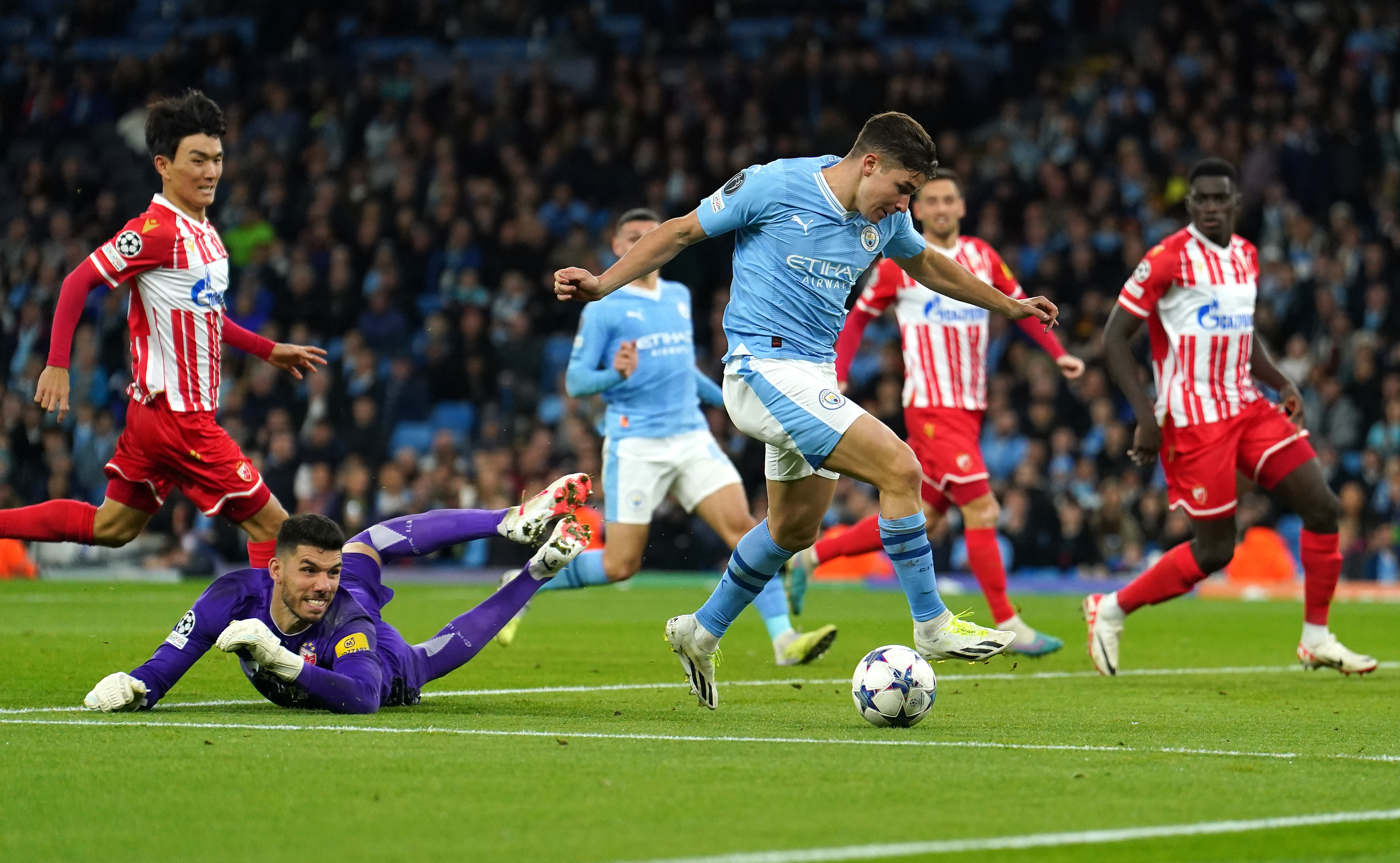 Manchester City v Red Star Belgrade – UEFA Champions League – Group G – Etihad Stadium