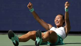 Zheng stuns Swiatek with incredible comeback to reach US Open quarters