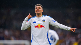 Piroe joins West Ham on season-long loan