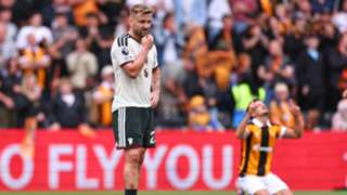 Shaw promises Man Utd will be 'up there' in Premier League this season