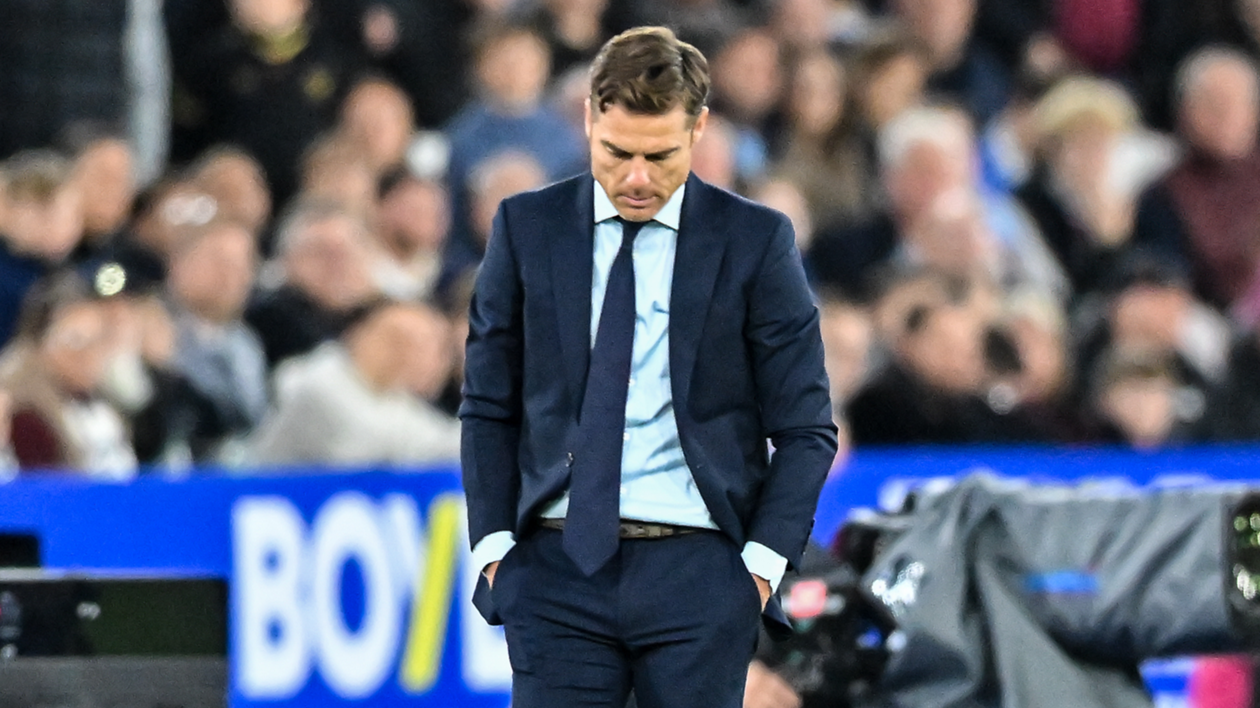 Parker urges Burnley to improve in moments ahead of Chelsea test