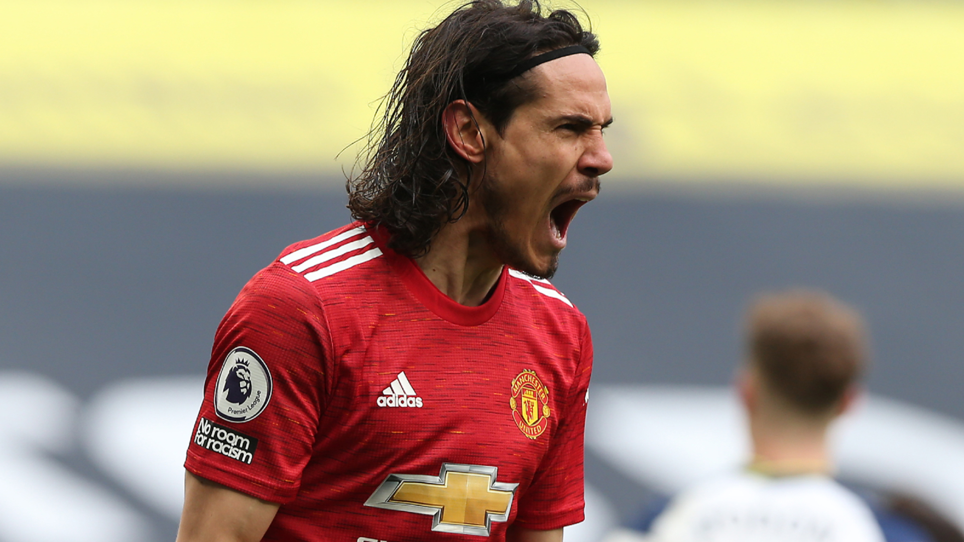 Solskjaer keeping 'fingers crossed' that Man Utd keep Cavani