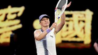 Australian Open: Swiatek and Rybakina tee up blockbuster quarter-final
