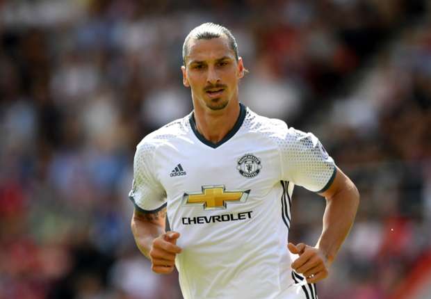 zlatanibrahimovic-cropped_h21o6dgcq42t19gi0xlxfzpxs.jpg