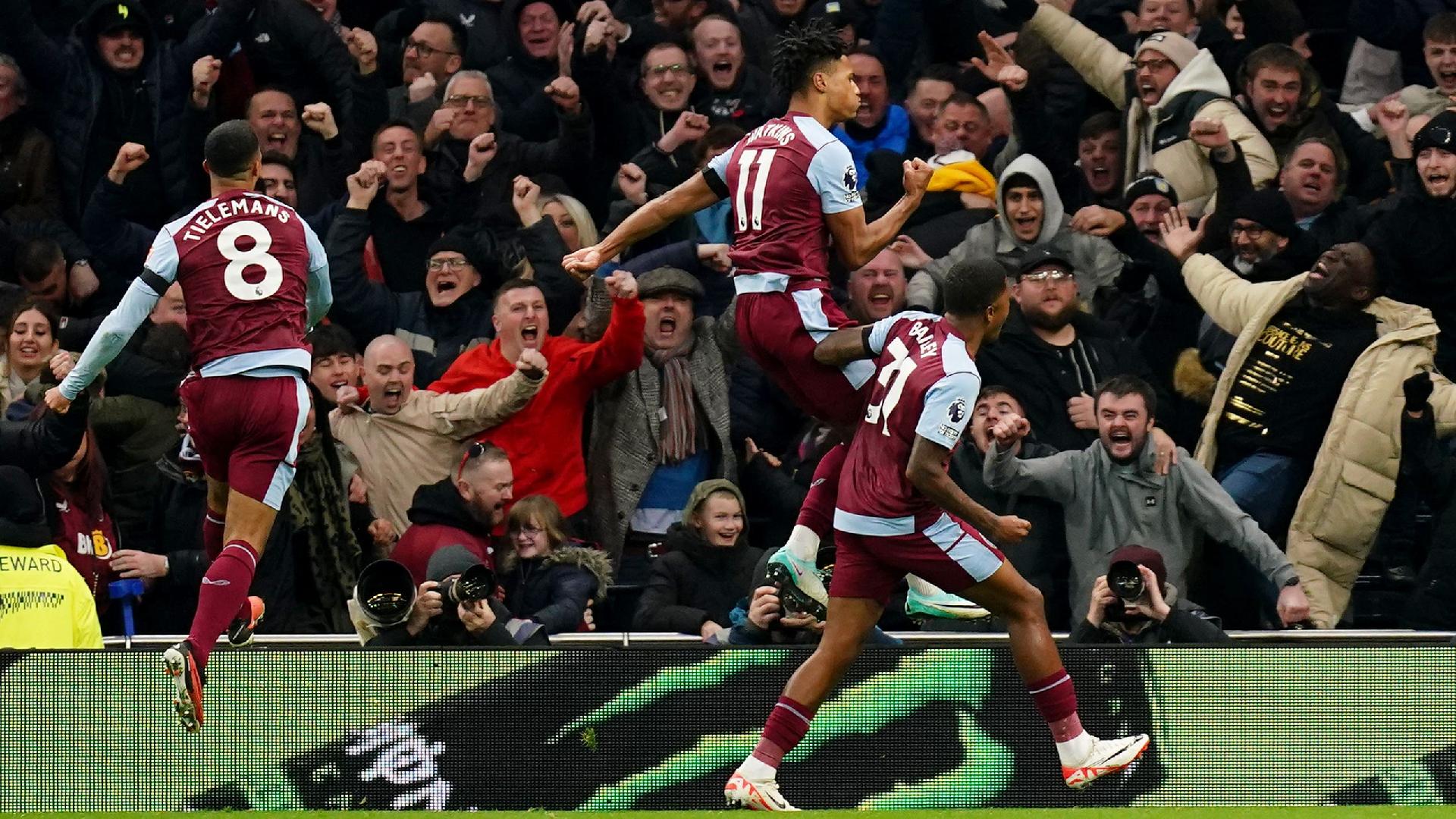 Aston Villa move into the top four as Tottenham’s slump continues