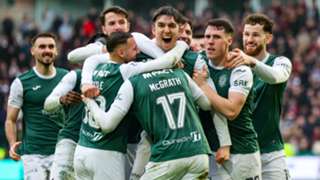 Scottish Premiership: Celtic close in on top spot after Hearts slip up against Hibs