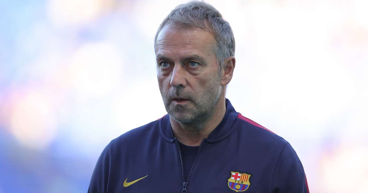 'We know we have to do something' – Hansi Flick admits Barcelona must sign a striker as Julián Álvarez dream fades