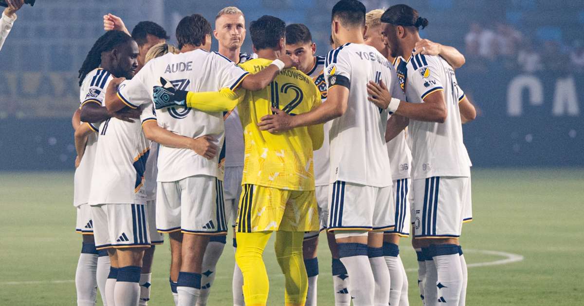 Greg Vanney hails Galaxy grit after 10-man 1-0 win over Earthquakes ahead of Montreal trip