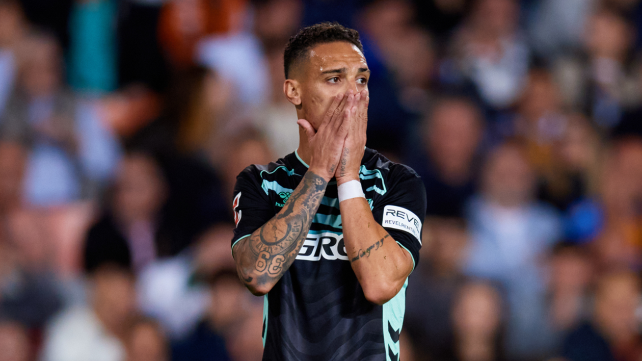 Bayern interest 'really shook me up', says Betis' Antony