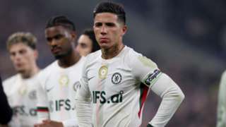 'A line was crossed' – Rosenior drops Fernandez for next two Chelsea games
