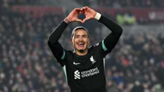 Slot lauds Nunez's 'energy and power' after late Brentford double