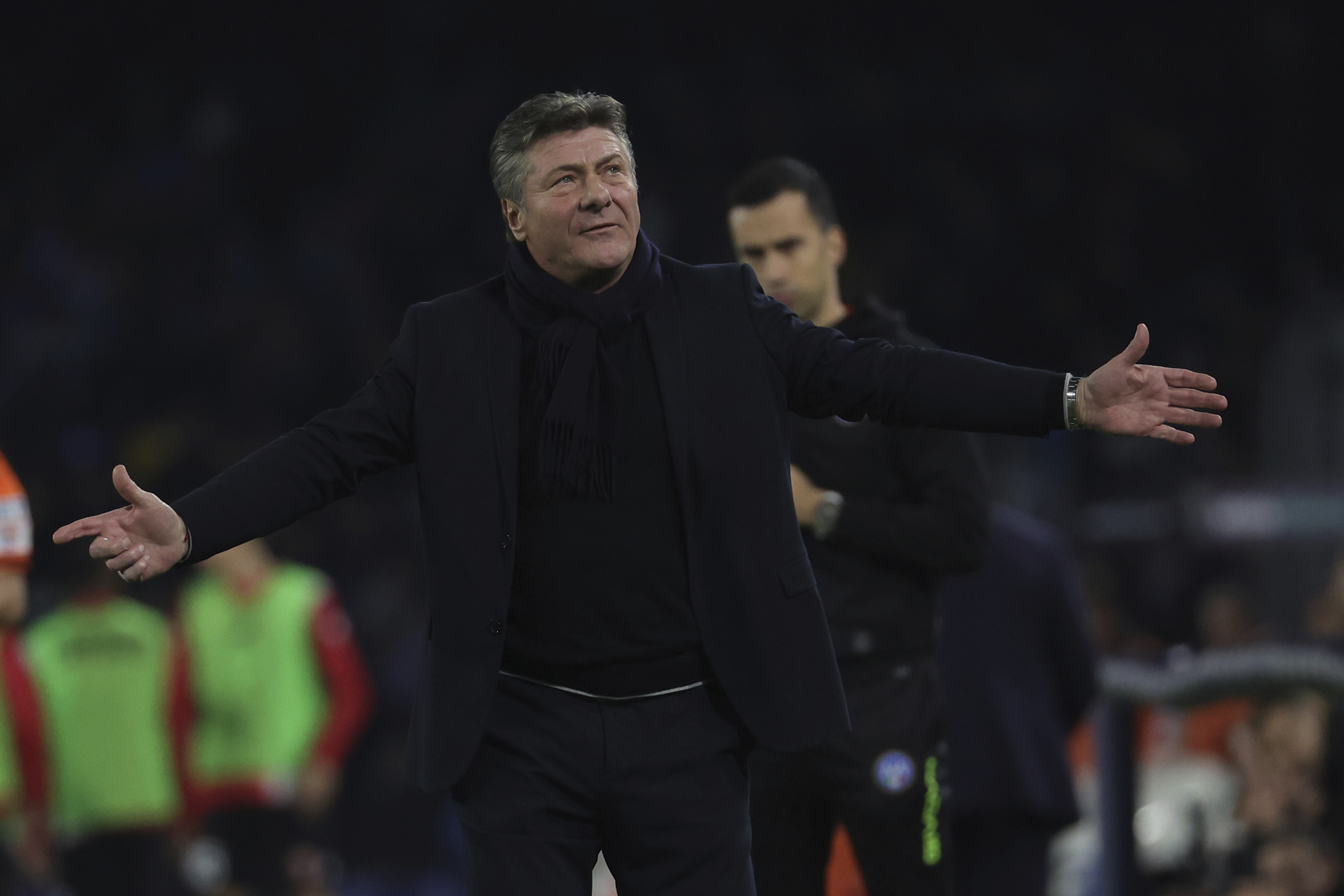 Napoli boss Walter Mazzarri was sent off late in the second half