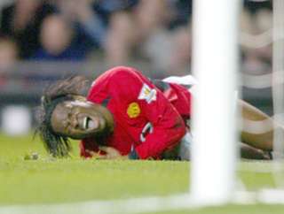 On this day in 2004: Manchester United sign striker Louis Saha from Fulham