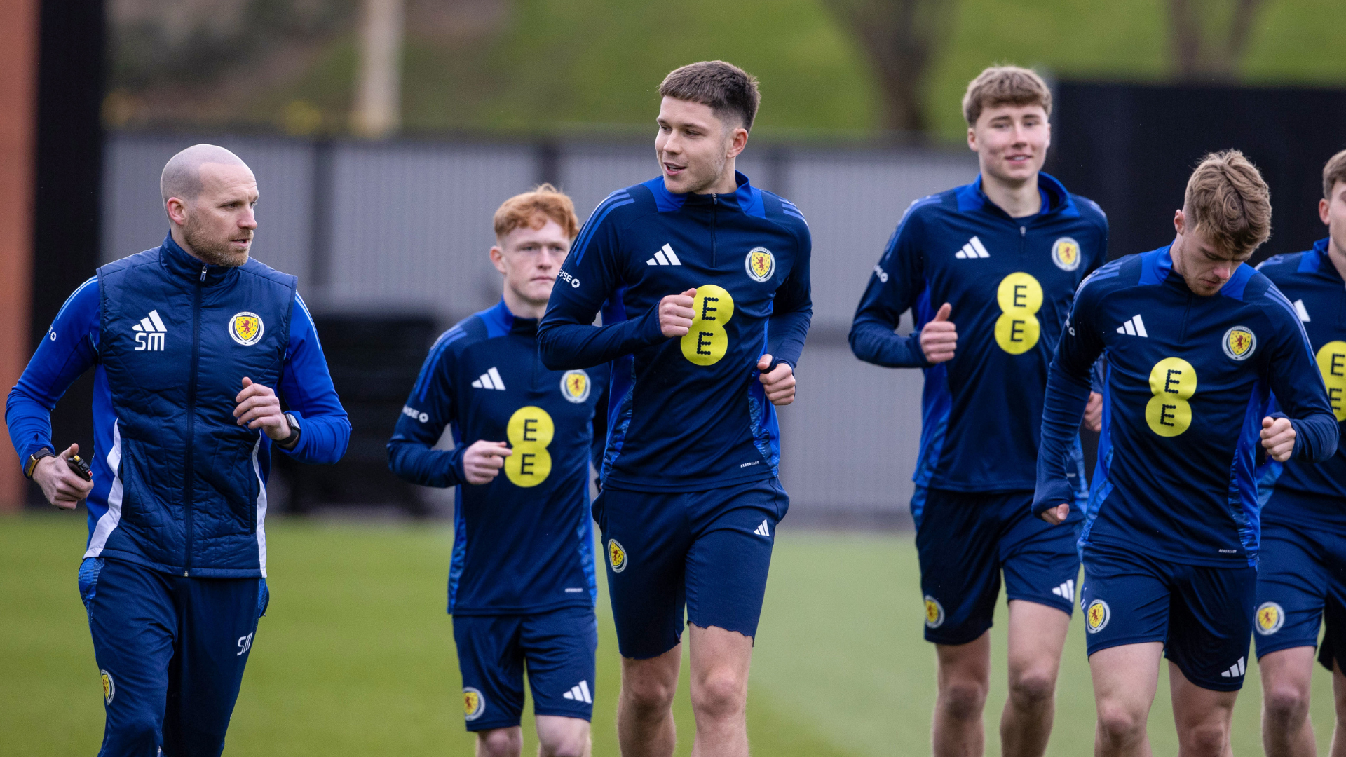Hirst can bring Scotland a ‘new dimension’ says assistant Carver