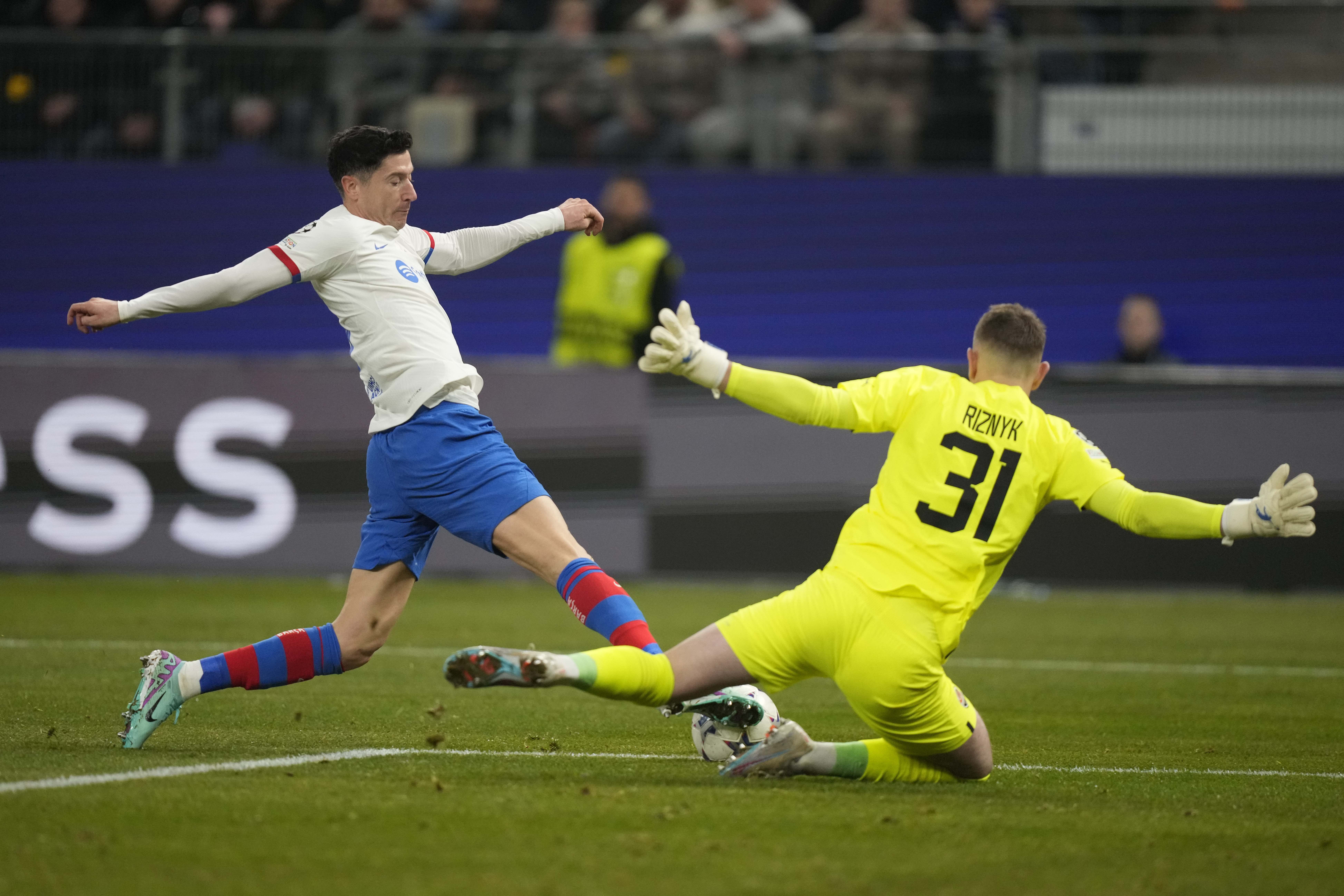 Robert Lewandowski is struggling for goals