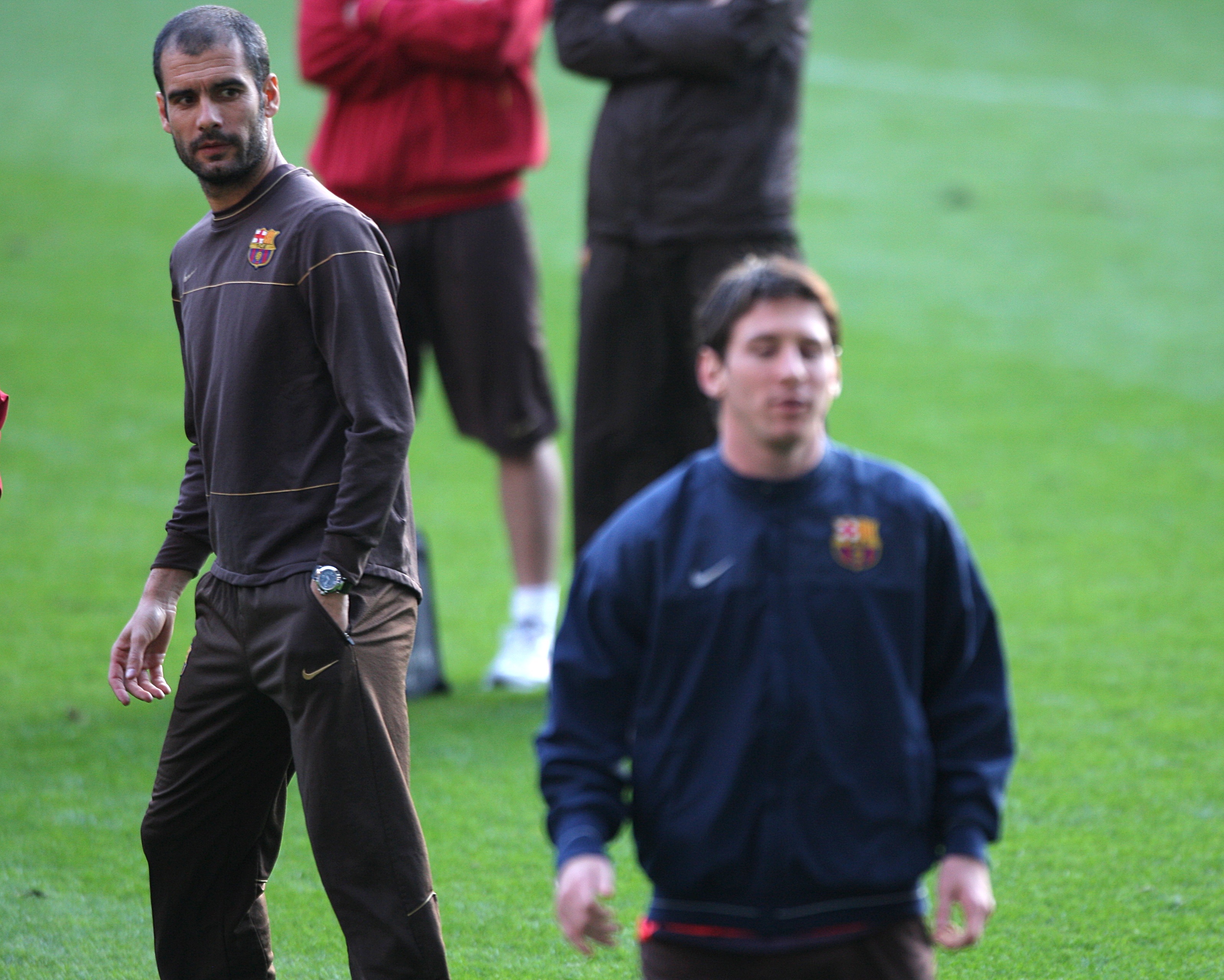 Pep Guardiola and Lionel Messi at a Barcelona training session