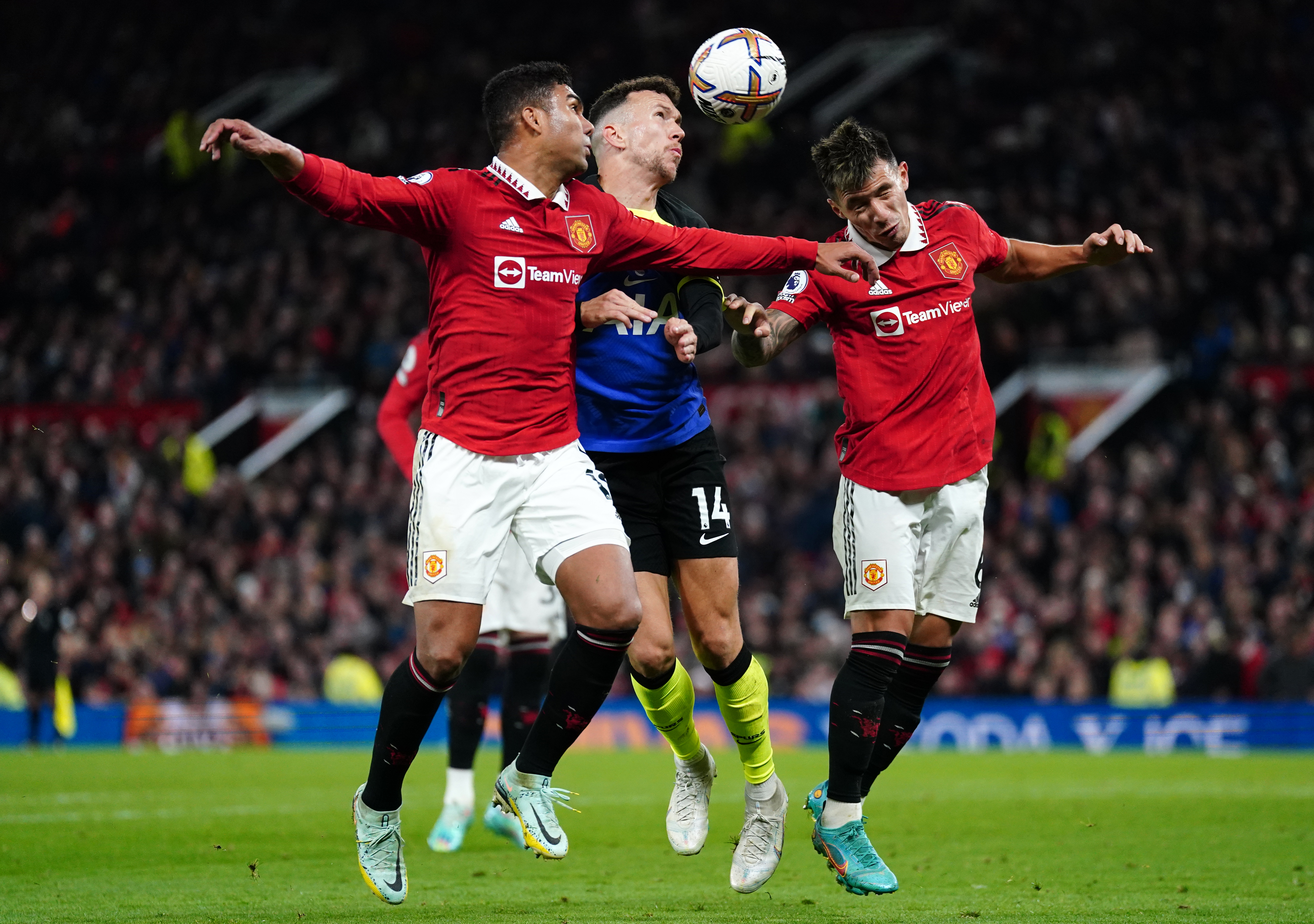 Erik ten Hag confident Man Utd can ‘change the story’ when back to full strength