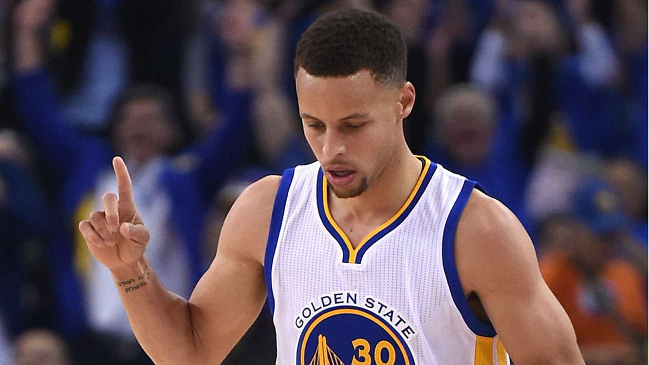 Basketball | Stephen Curry becomes first unanimous NBA MVP | SPORTAL