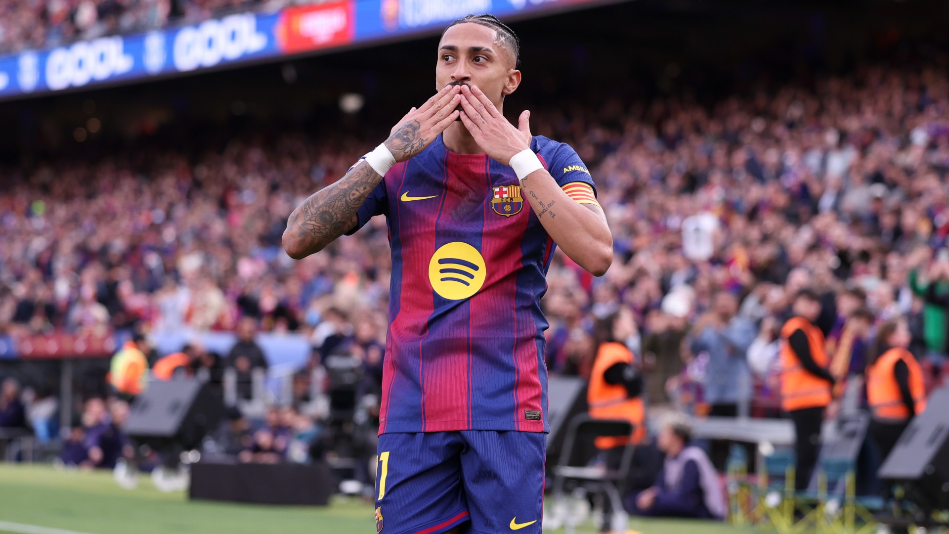 ‘Playing at home forces us to win’ – Raphinha lauds Camp Nou support after Sevilla rout