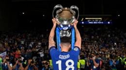 Olivier Giroud won the Champions League with Chelsea in 2020-21