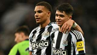 Newcastle United 2-1 Fulham: Late Miley header sends holders into EFL Cup semis