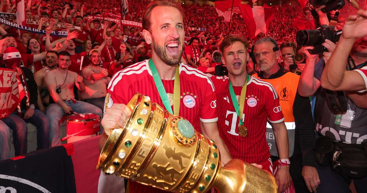 Harry Kane puts Ballon d'Or ambitions aside after record Bayern season
