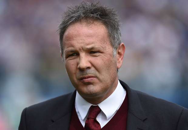 sinisa-mihajlovic-cropped_o0031k9dbm7y1xindusm4fmev.jpg