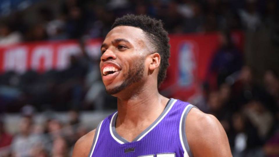 buddy-hield-032617-getty-ftr-usjpg_gj3725g24shg1hdtbyhvsm5mz.jpg