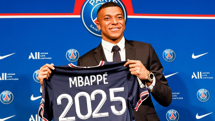 Kylian Mbappe signed a new contract at PSG last week
