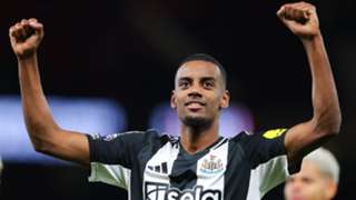 Manchester United 0-2 Newcastle United: Isak and Joelinton heap more misery on Amorim
