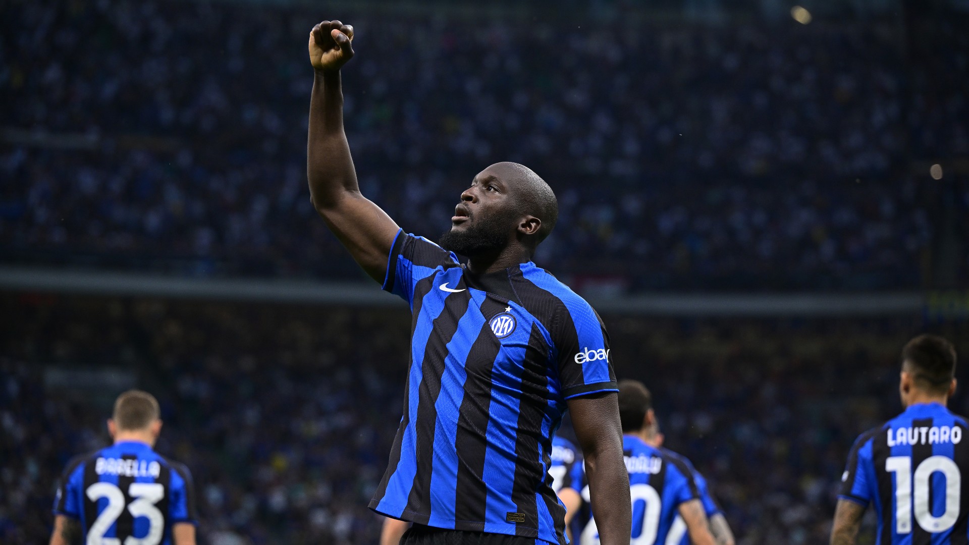 Romelu Lukaku celebrates his early opener against Atalanta
