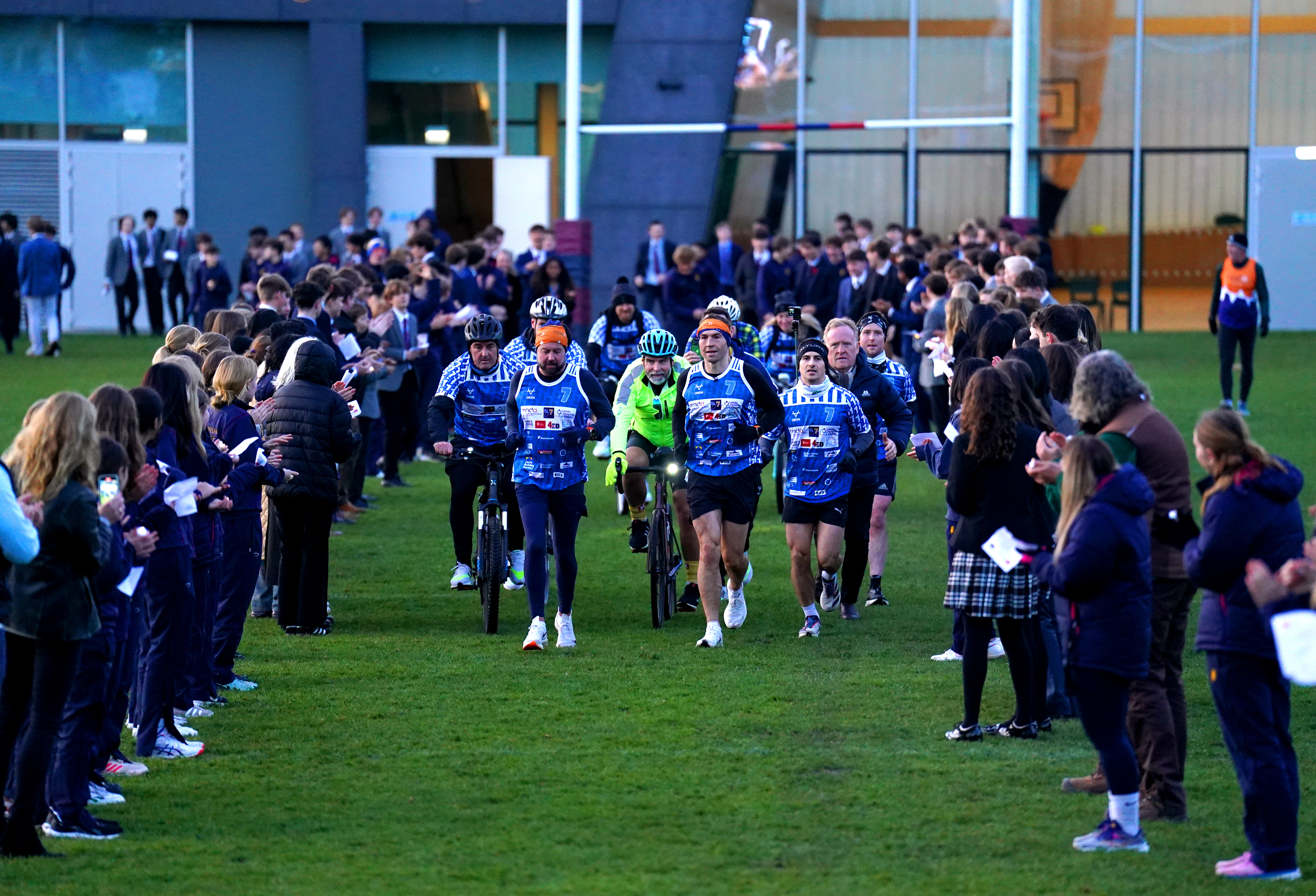 Kevin Sinfield arrives at Brighton College to complete day six of the 7 in 7 in 7 Challenge