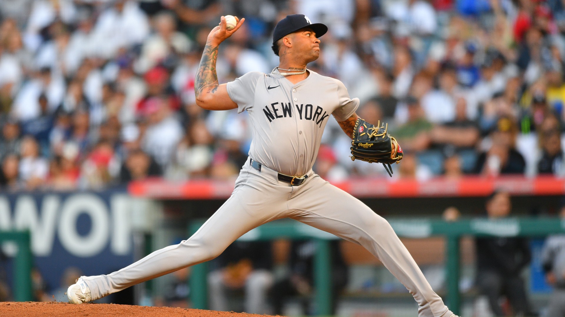 MLB: Yankees rookie Gil wins 6th straight start