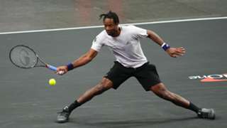 Evergreen Monfils ties Gasquet's national record
