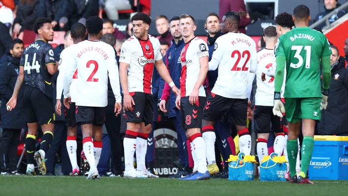 Play was suspended at St Mary's