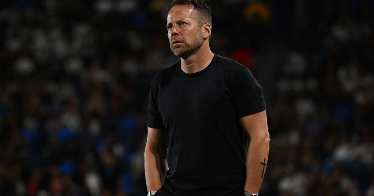 Marc Dos Santos during a match