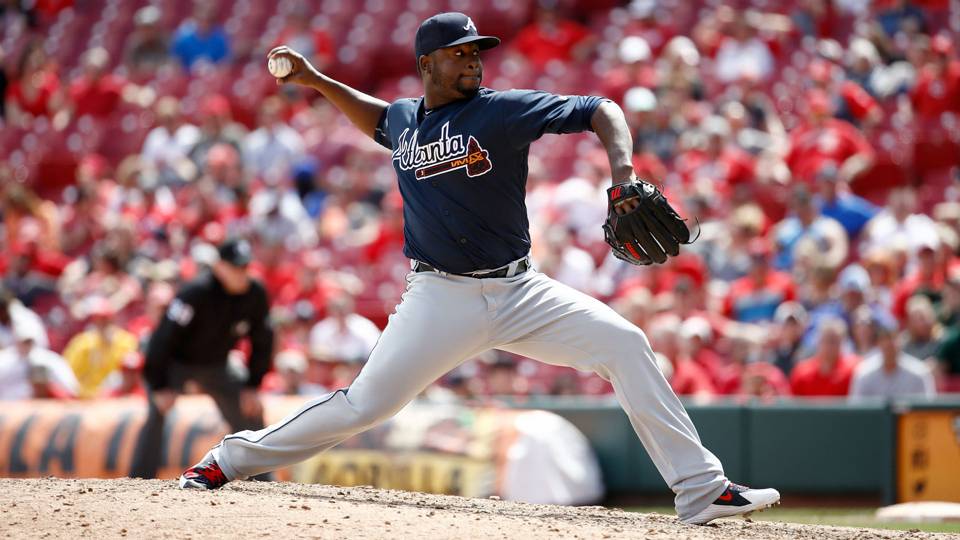 Arodys Vizcaino injury update: Braves place closer on DL with right ...
