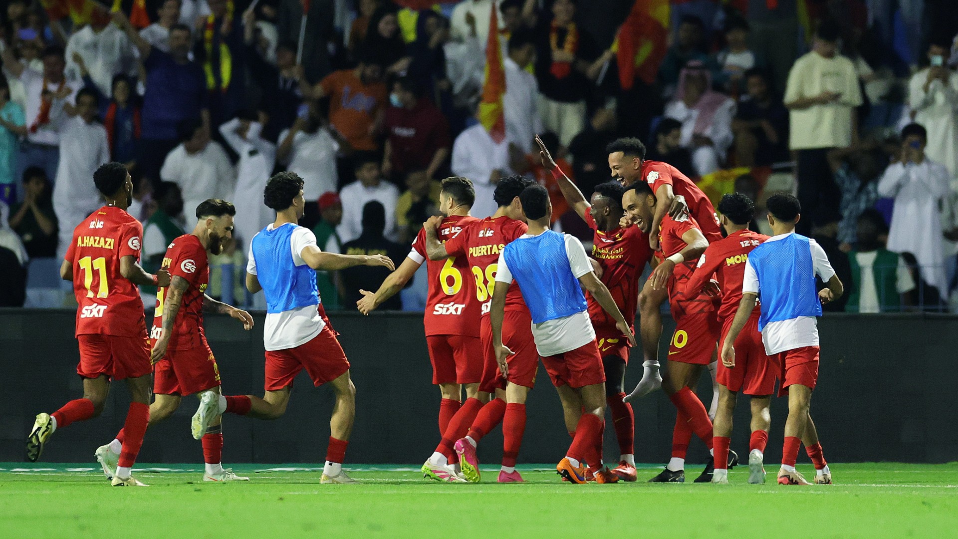 Aubameyang denies Al-Nassr point, allowing Al-Ahli to close in