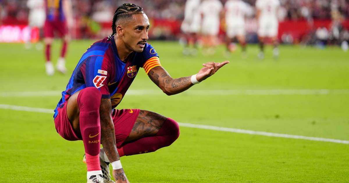 Raphinha hat-trick fires Barcelona past Sevilla as Flick hails captain and new No. 9