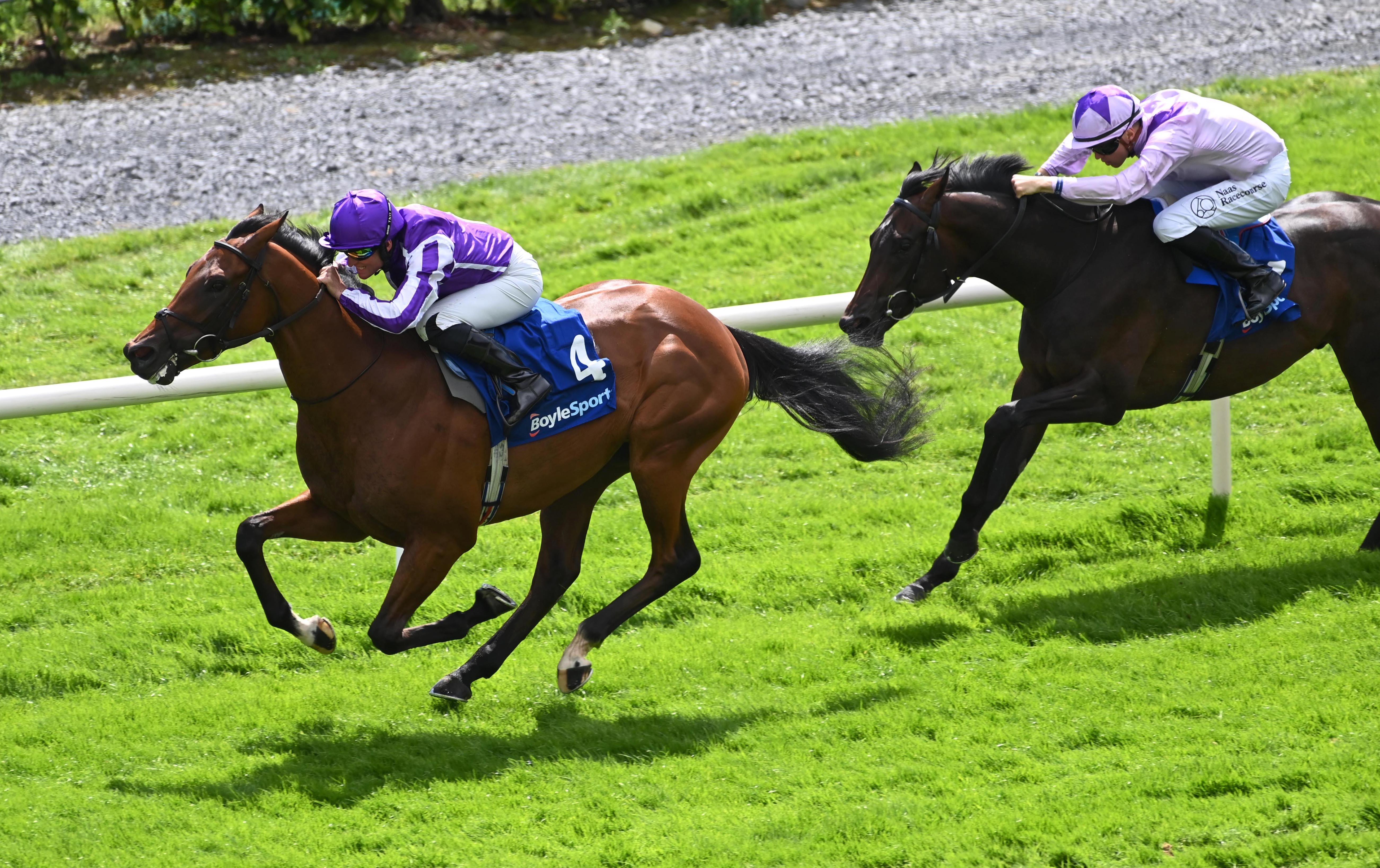 Navy Seal finished strongly to win at Galway