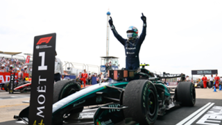 Antonelli on the brink of F1 title after breezing to victory in Austin