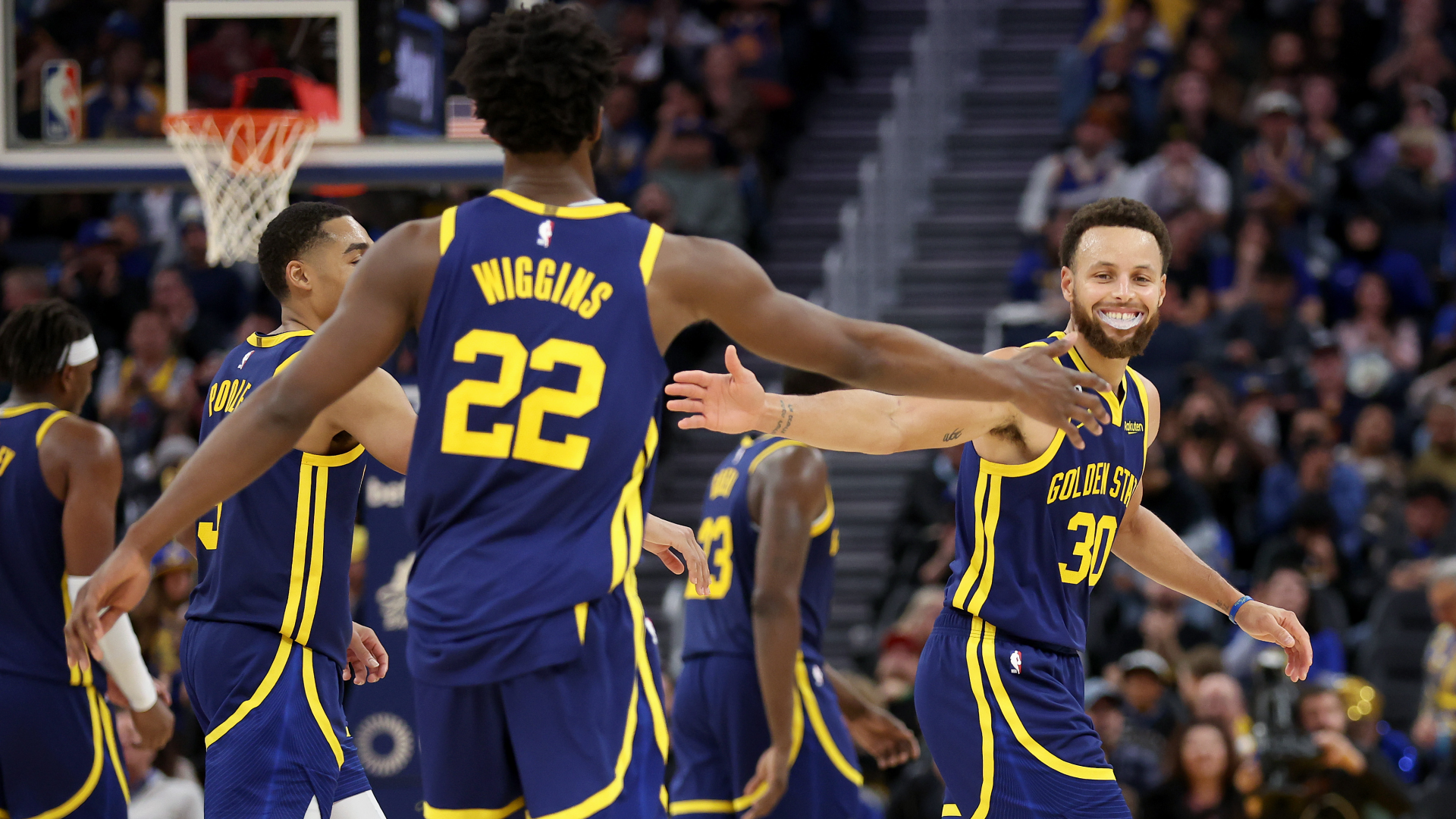 Wiggins dan Curry Berperan Saat Warriors Menembak Jatuh Rockets